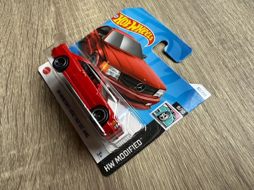 89 Mercedes - Benz 560 Sec AMG Hot Wheels - , namai ir interjeras 4