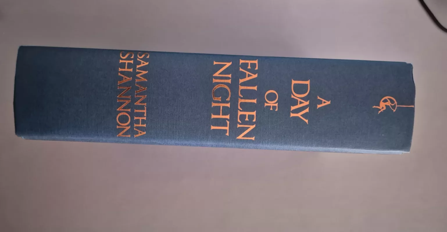 A Day of Fallen Night - Samantha Shannon, knyga 4