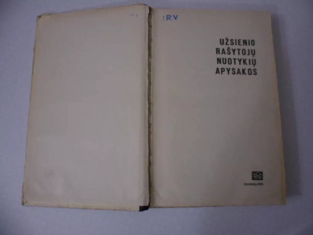 Užsienio rašytojų nuotykių apysakos. Drąsiųjų keliai - Autorių Kolektyvas, knyga 3