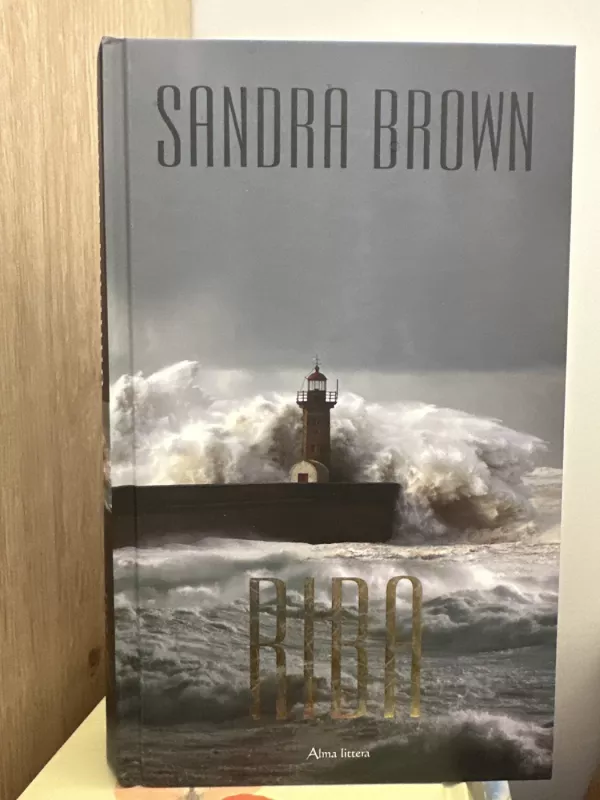 Riba - Sandra Brown, knyga 3