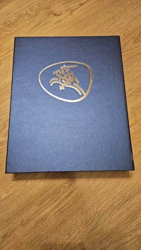 Unseen Lithuania - Marius Jovaiša (fotografijos), Libertas Klimka (tekstas), knyga 4