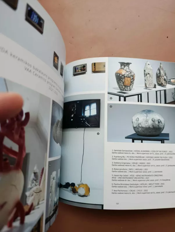 7-oji Vilniaus keramikos meno bienalė (AL)chemija - Autorių grupė, knyga 4