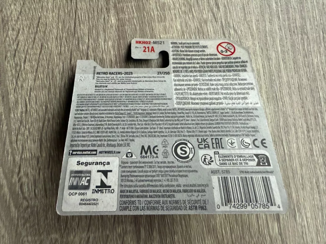 Mercedes - Benz 300 SL Hot Wheels - , namai ir interjeras 6