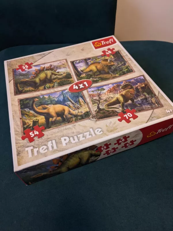 Trefl Puzzle 4x1 - , stalo žaidimas 3