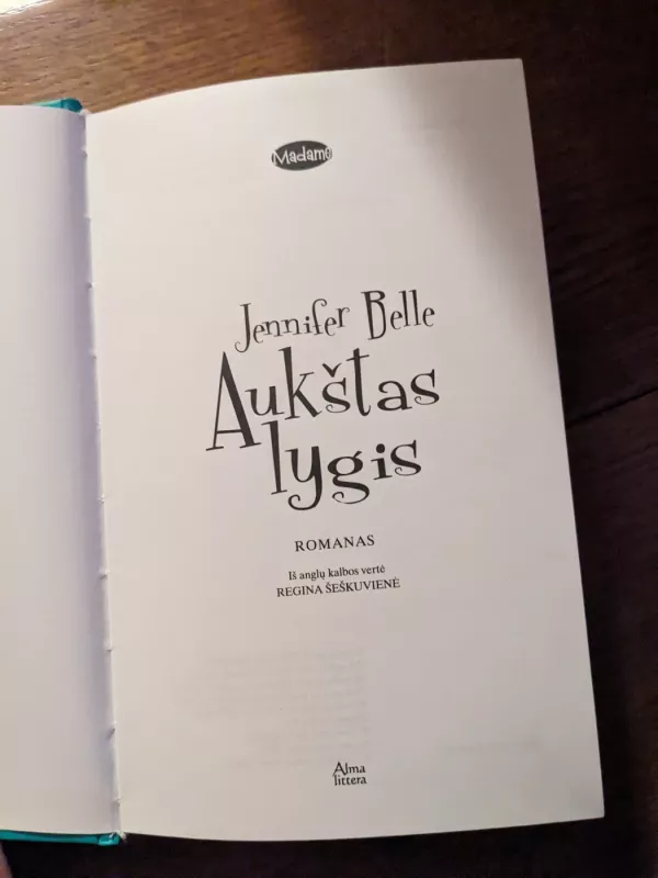 Aukštas lygis - Jennifer Belle, knyga 3