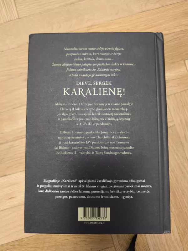 Karalienė - Matthew Dennison, knyga 3