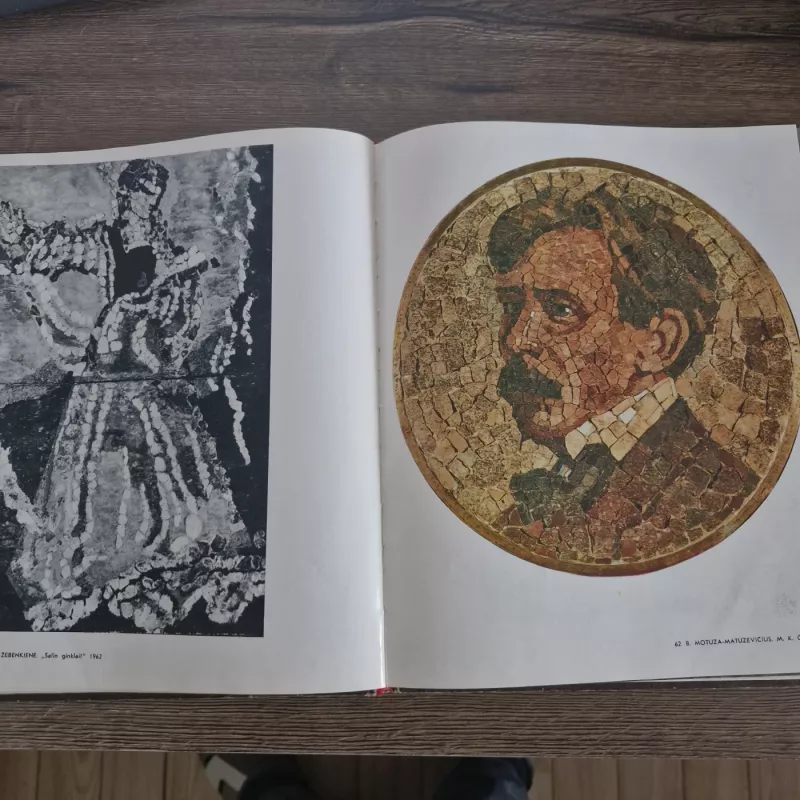 Lietuvių monumentalioji dekoratyvinė tapyba - Boleslovas Klova, knyga 4