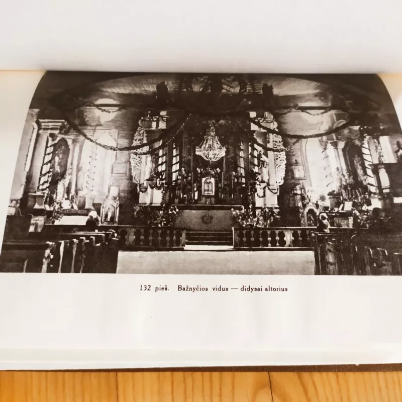 Lietuvių liaudies menas ir jo meninių formų plėtojimosi pagrindai. - Paulius Galaunė, knyga 3