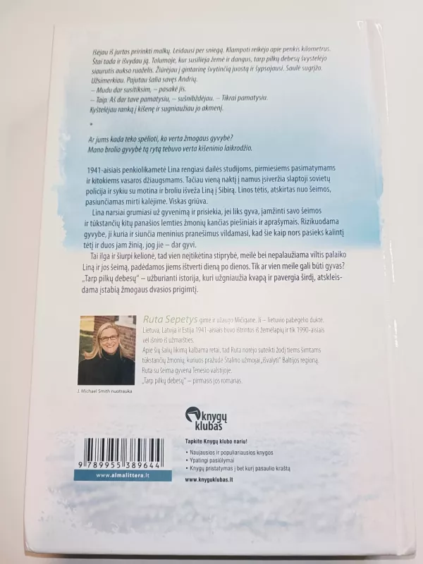 Tarp pilkų debesų - Šepetys Ruta, knyga 3