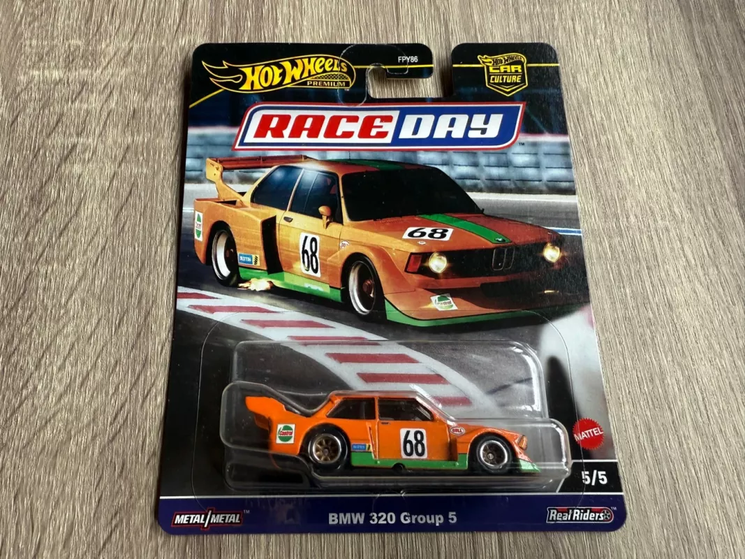 BMW 320 Group 5 Hot Wheels Premium - , namai ir interjeras 2