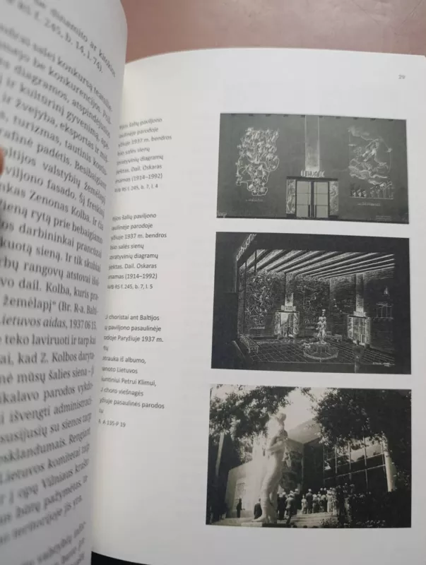 Tautų arenoje. Paryžius 1937 - Autorių grupė, knyga 4