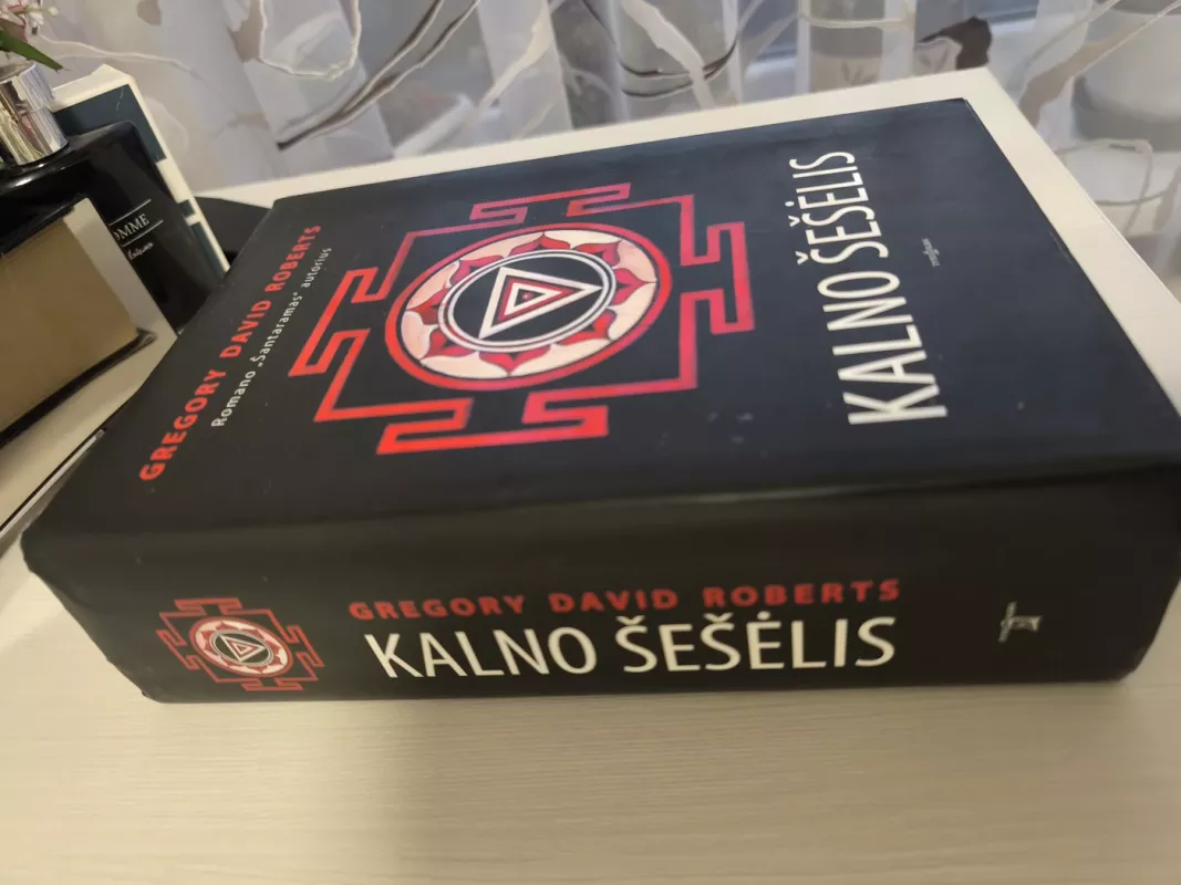 Kalno šešėlis - Autorių Kolektyvas, knyga 4