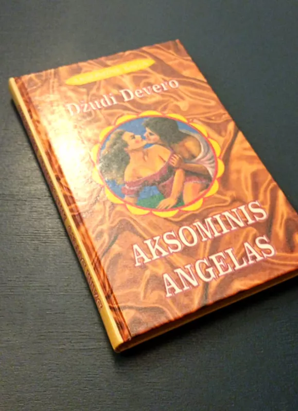 Aksominis angelas - Džudi Devero, knyga 3