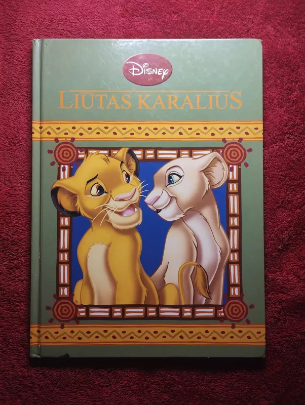 Dama ir valkata - Walt Disney, knyga 3