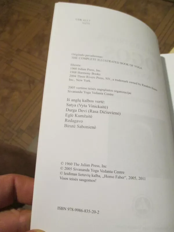 Išsami iliustruota jogos knyga - Vishnudevanda Swami, knyga 6