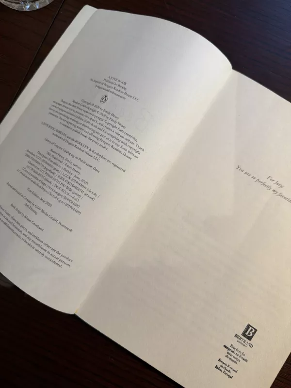 Beach Read - Emily Henry, knyga 4