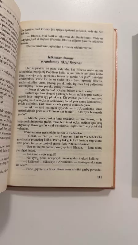 Vikontas De Braželonas 2 dalys - Aleksandras Diuma, knyga 4
