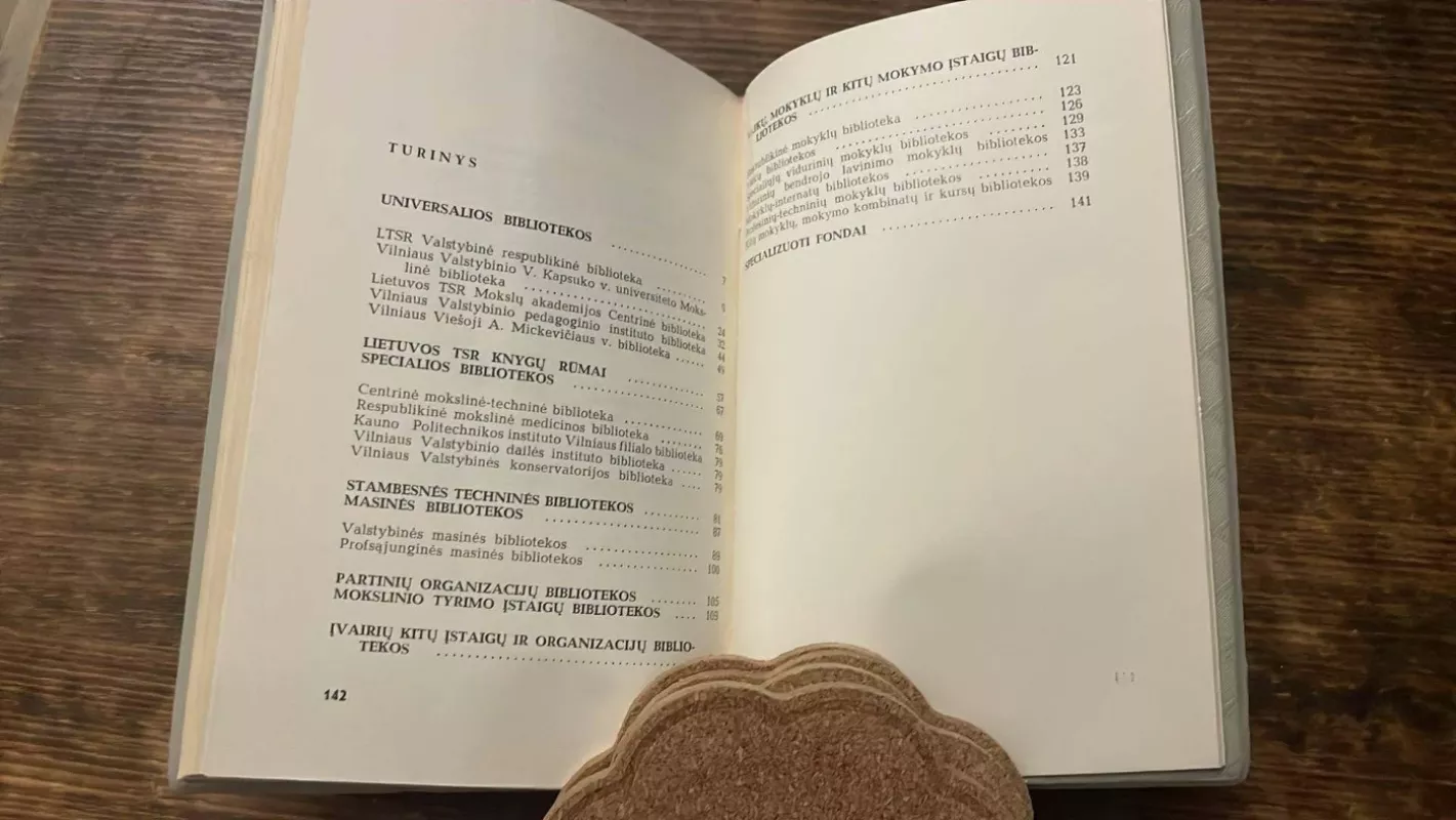 Vilniaus bibliotekos - A. Ivaškevičius, knyga 4