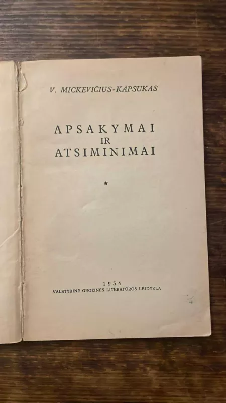 Apsakymai ir atsiminimai - V. Mickevičius- Kapsukas, knyga 3