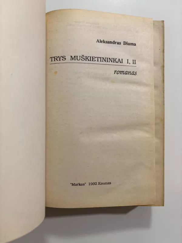 Trys muškietininkai - Aleksandras Diuma, knyga 3