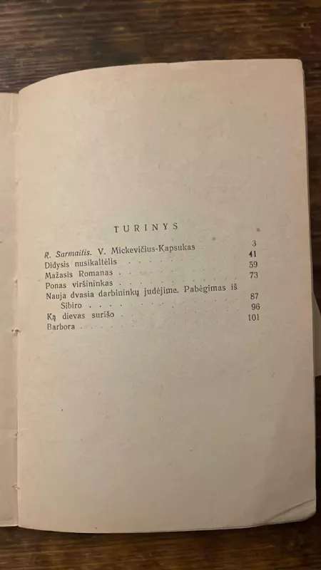 Apsakymai ir atsiminimai - V. Mickevičius- Kapsukas, knyga 4