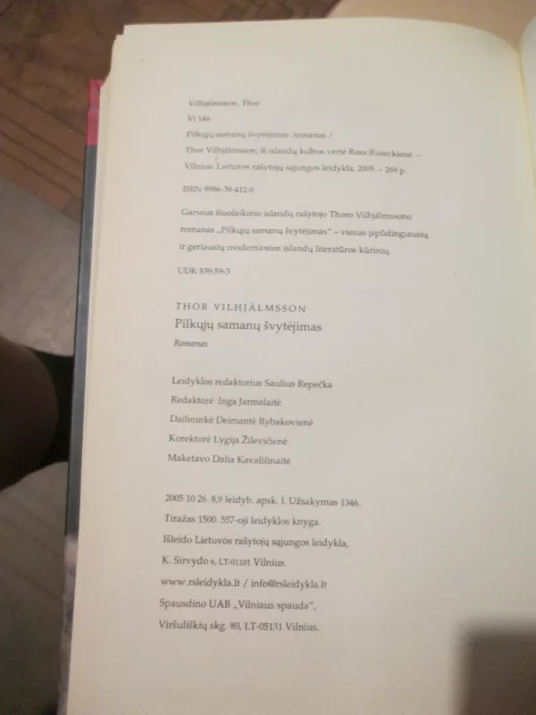 Pilkųjų samanų švytėjimas - Thor Vilhjalmsson, knyga 5