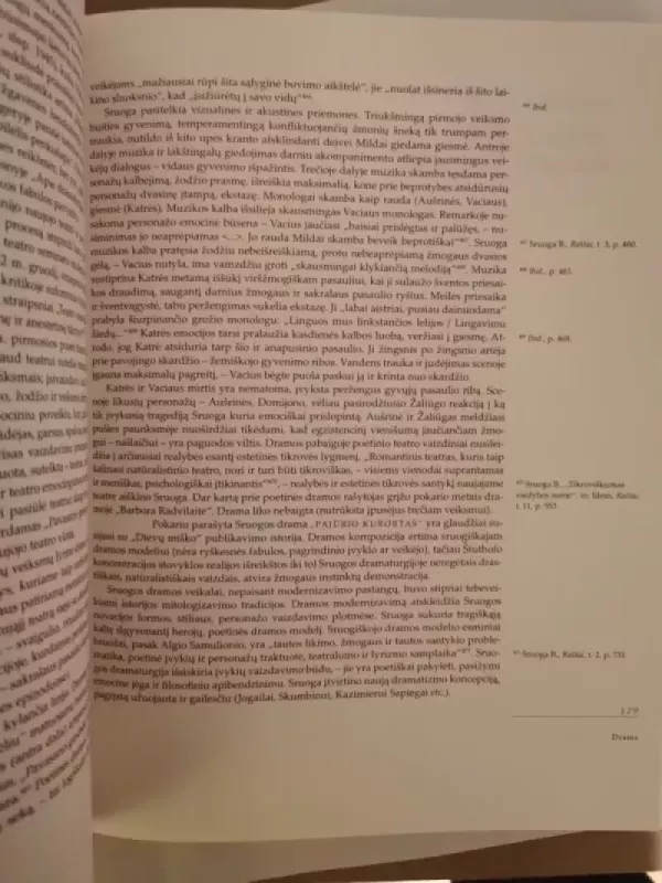 Lietuvių literatūros istorija XX amžiaus pirmoji pusė . Pirmoji knyga - Autorių Kolektyvas, knyga 4