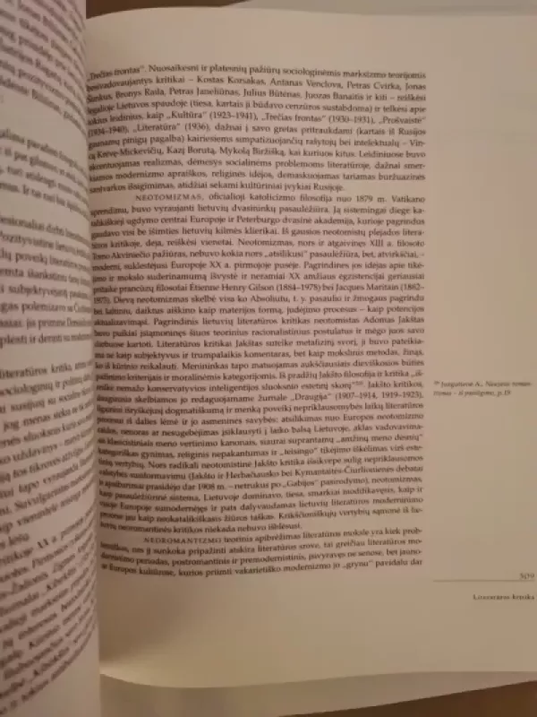 Lietuvių literatūros istorija XX amžiaus pirmoji pusė . Pirmoji knyga - Autorių Kolektyvas, knyga 6
