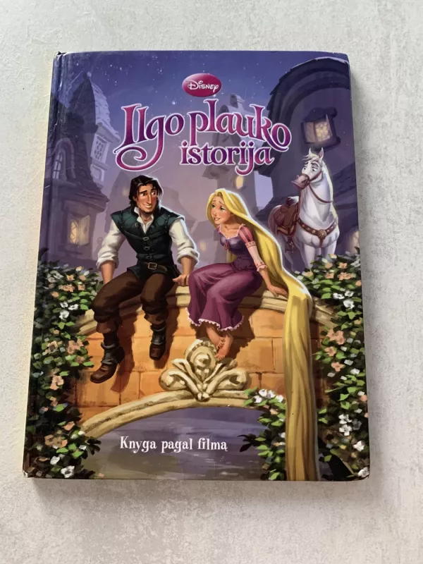 Ilgo plauko istorija - Walt Disney, knyga 3