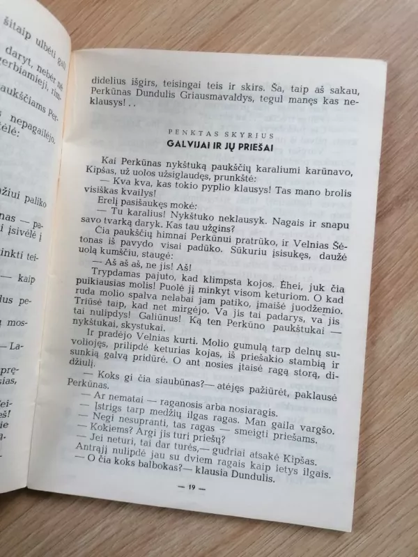 Perkūno ir velnio brolystė. Sakmės - Vydas Astas, knyga 4
