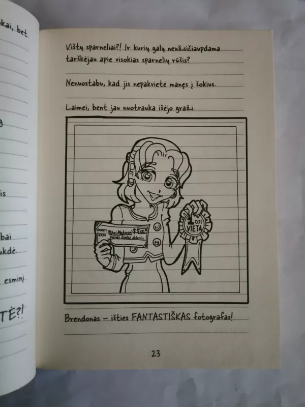 Prietrankos dienoraštis. Ne itin šaunios vakarėlių liūtės istorija - Rachel Renée Russell, knyga 4