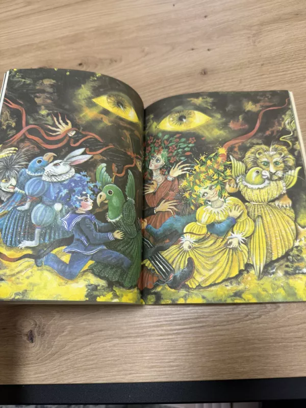 Stebuklinga spanguolė - Jurga Ivanauskaitė, knyga 4