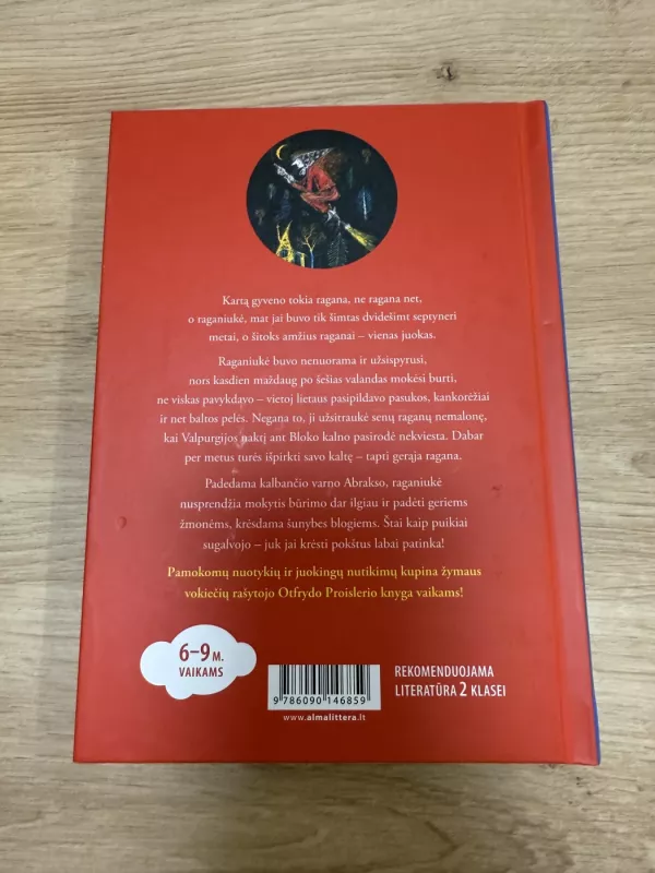 Magiškų gyvūnų mokykla. Aukštyn ar žemyn - Margit Auer, knyga 4