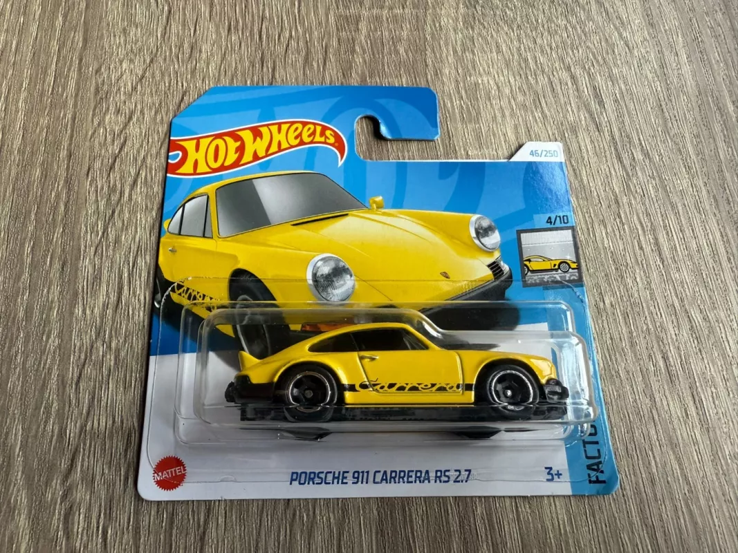 Porsche 911 Carrera RS 2.7 Hot Wheels - , namai ir interjeras 2
