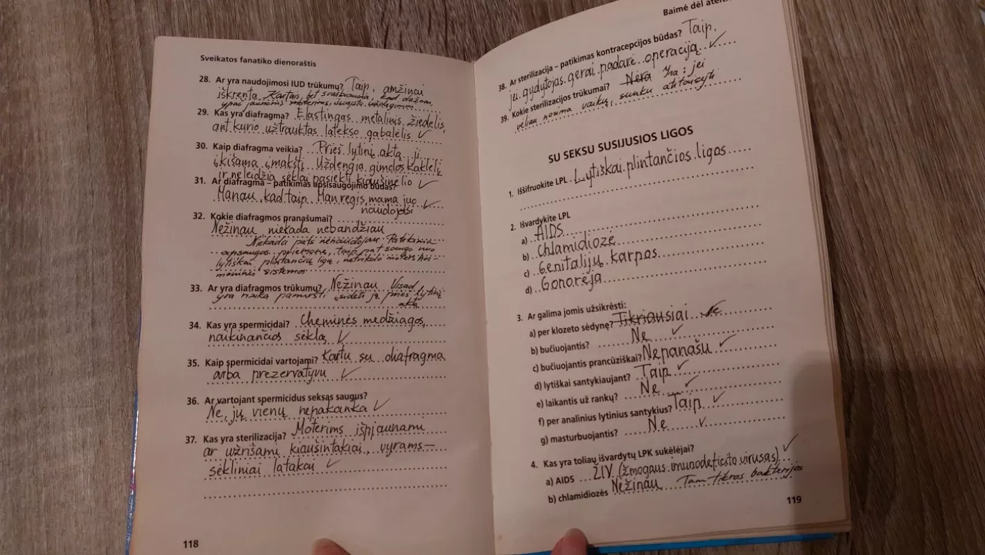 Sveikatos fanatiko dienoraštis - Aidann Macfarlane, Ann  McPherson, knyga 4