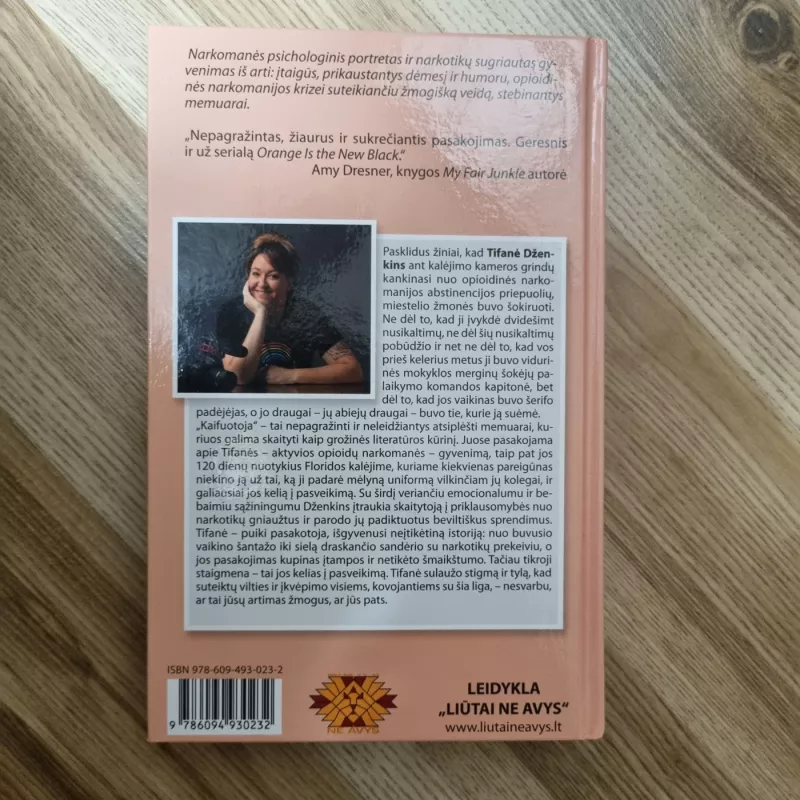 Kaifuotoja - Tiffany, knyga 3