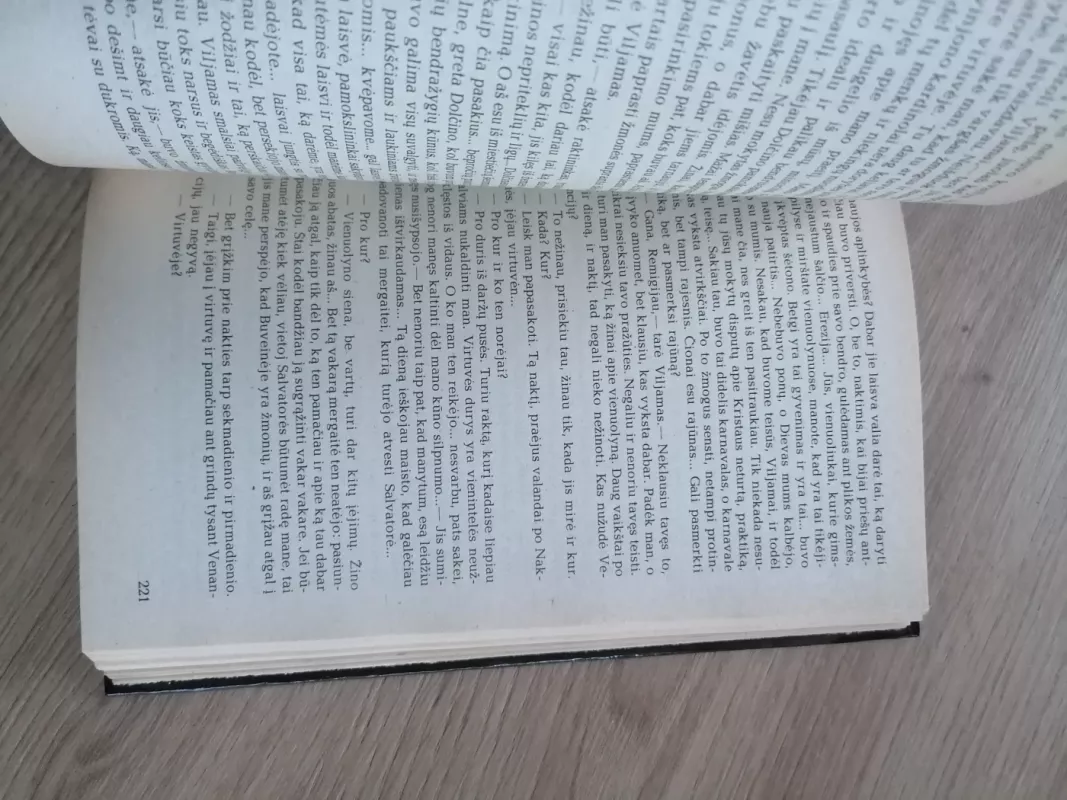 Rožės vardas - Umberto Eco, knyga 5