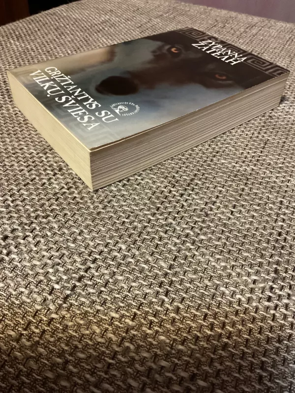 Grįžtantys su vilkų šviesa - Zypanna Zatelh, knyga 4