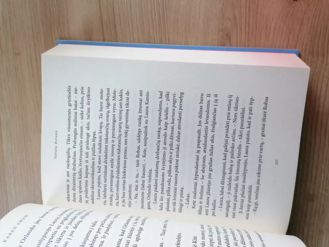 Tobula dovana - Karen Swan, knyga 5