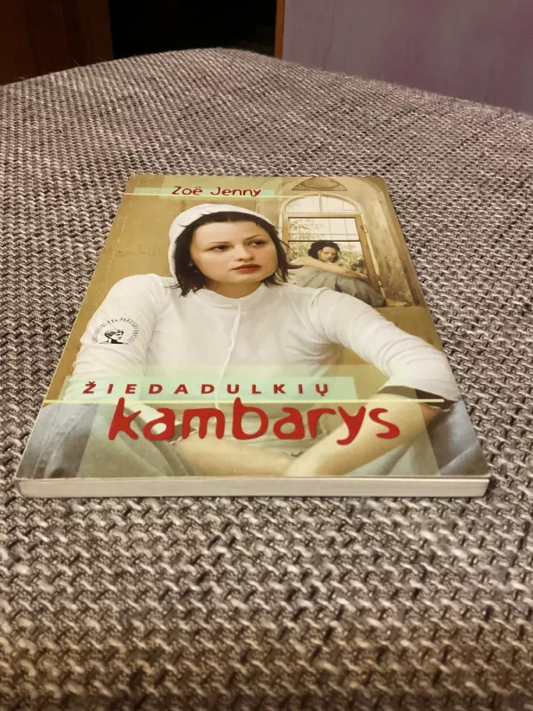 Žiedadulkių kambarys - Zoë Jenny, knyga 2