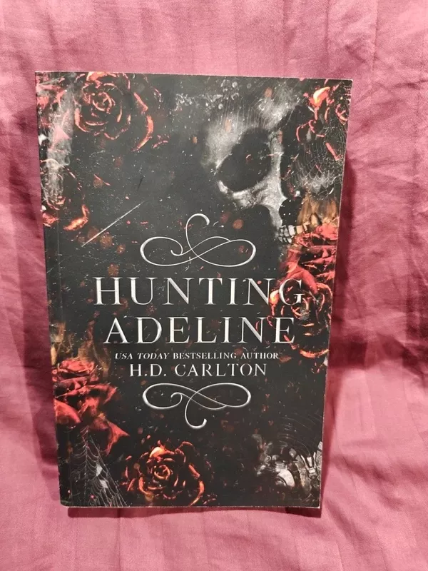 Hunting Adeline - H. D. Carlton, knyga 2