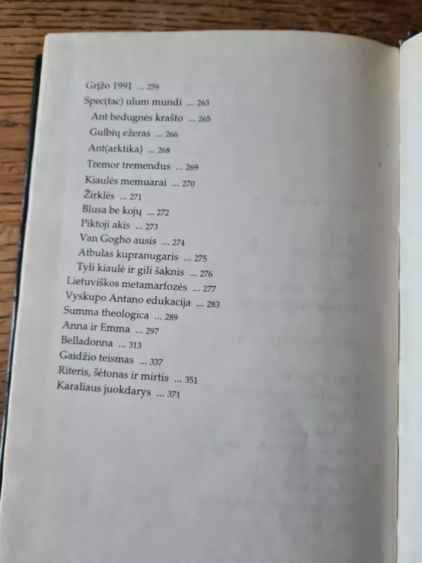 Kaliausės mirtis. Dramos, komedijos ir mikrodramos - Kostas Ostrauskas, knyga 4