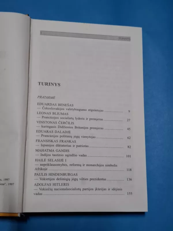 Istoriniai asmenys ir jų epocha: 1918-1945 - Juozas Skirius, knyga 3