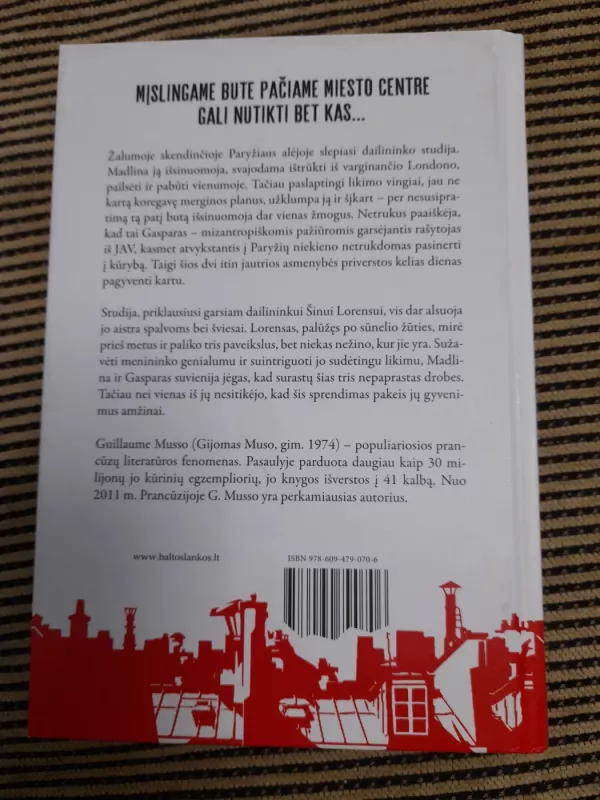 Butas Paryžiuje - Guillaume Musso, knyga 3