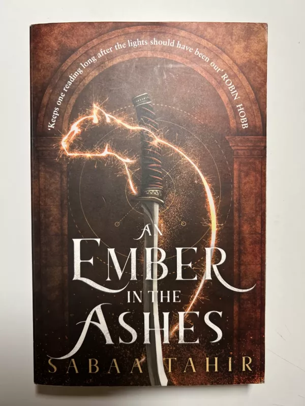 An Ember in the Ashes - Sabaa Tahir, knyga 2