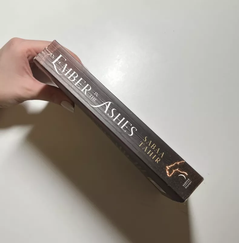 An Ember in the Ashes - Sabaa Tahir, knyga 4