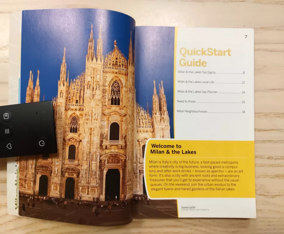 Lonely Planet Pocket Milan & the Lakes with pull-out map (Travel Guide) - Lonely Planet, knyga 3