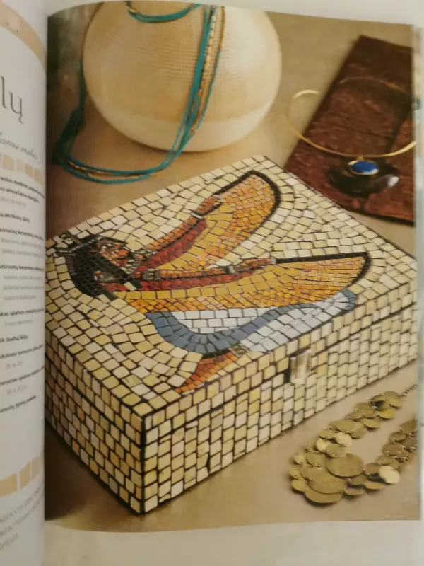 Mozaikos puošmenos - Angie Weston, knyga 4