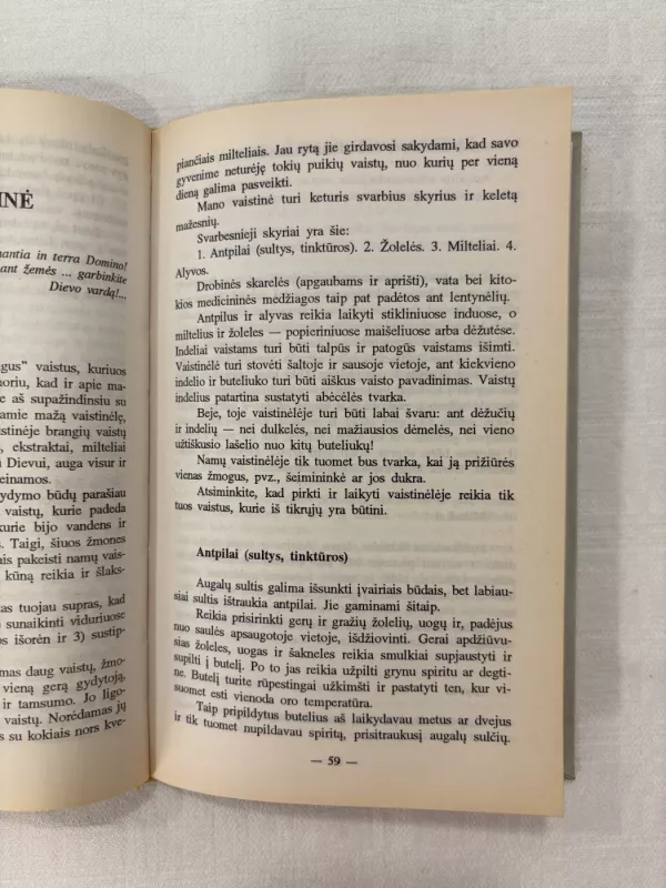 Gydymas vandeniu ir augalais - Sebastianas Kneipas, knyga 4