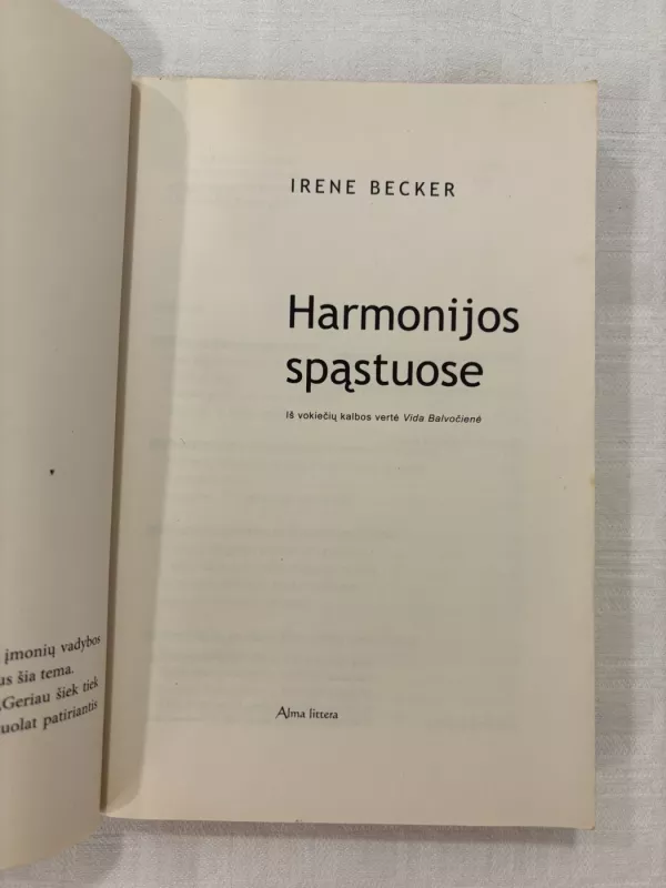 Harmonijos spąstuose - Irene Becker, knyga 3